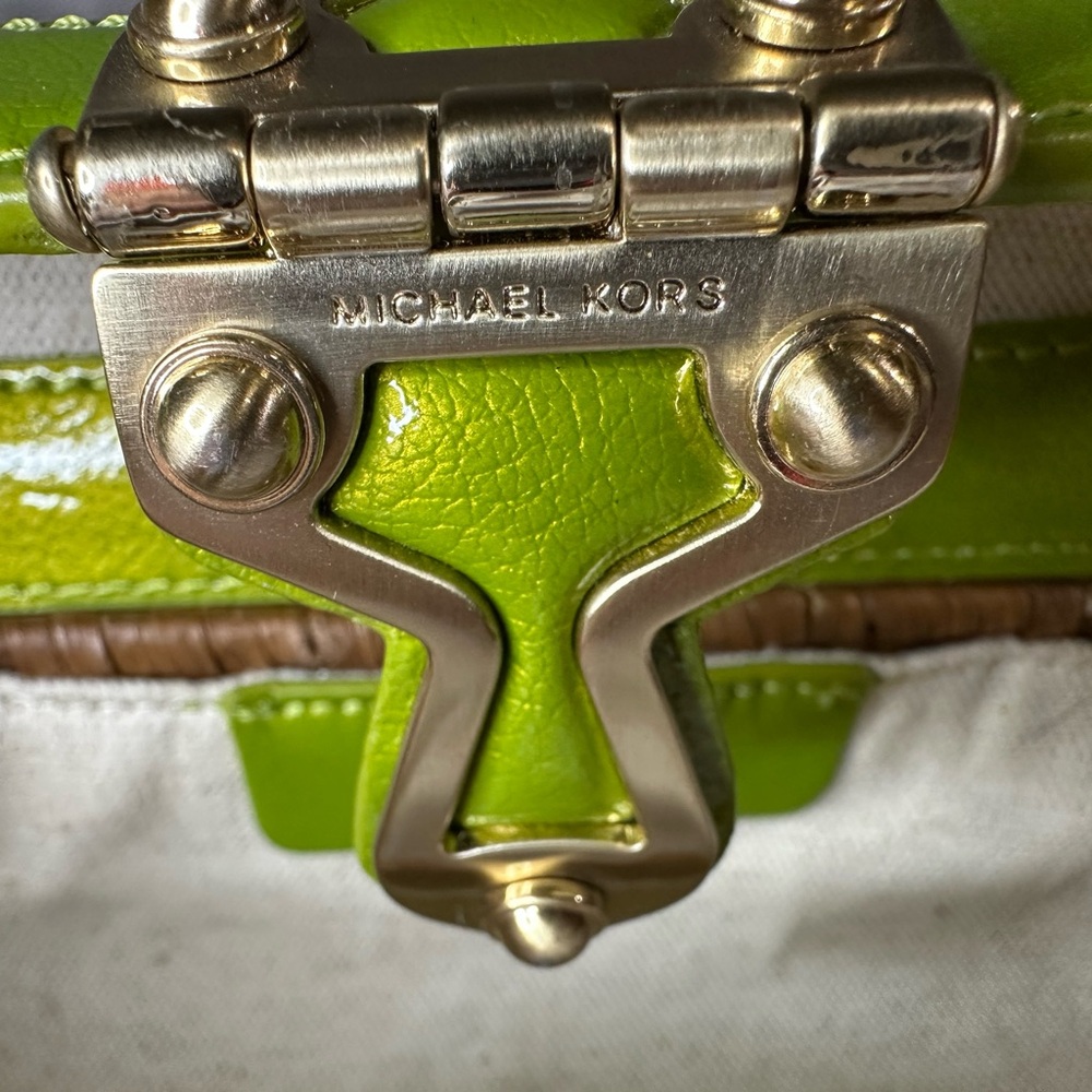 Michael Kors Green and Brown Wicker Bag - Picture 6 of 7